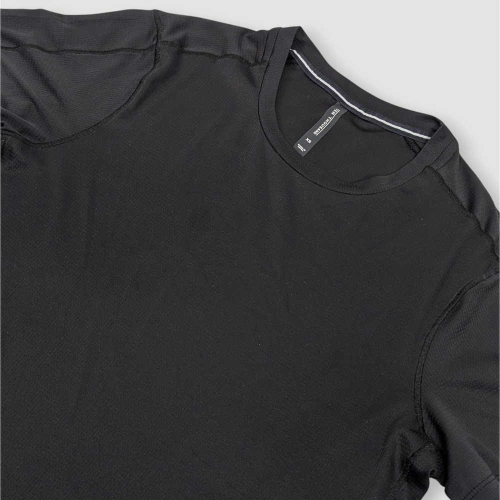 Ten Thousand The Lightweight Shirt Mens XS Black Performance Running Workout